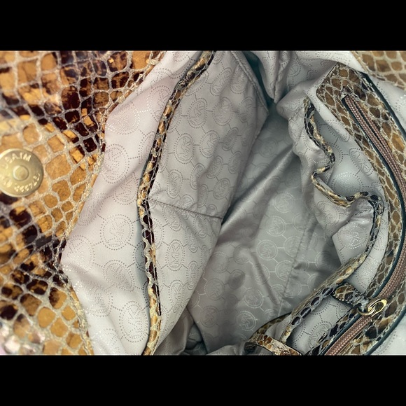 Michael Kors “Hamilton” Snake Embossed Sand Brown Tote - Picture 5 of 5